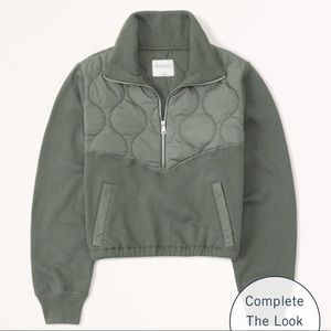A&F • NWOT Green Onion Quilted Half Zip • Size Medium